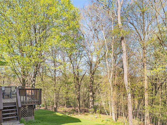 4th image of 4003 Pin Oak Ct