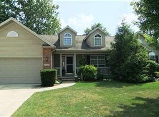 38620 N Bay Dr, Willoughby, OH 44094