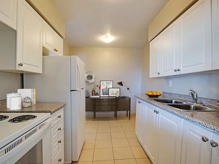 10 Bridletowne Cir #20-30-40 — Photo 10