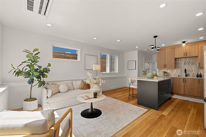 3rd image of 268 Fulton Street