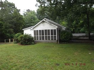 4389 Navajo Ln, Acworth, GA 30102