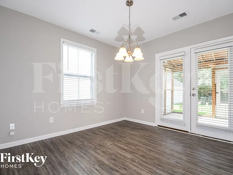 405 Verbena Ave — Photo 6