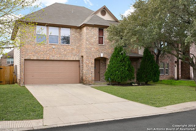 1st image of 11732 Paddlebrook