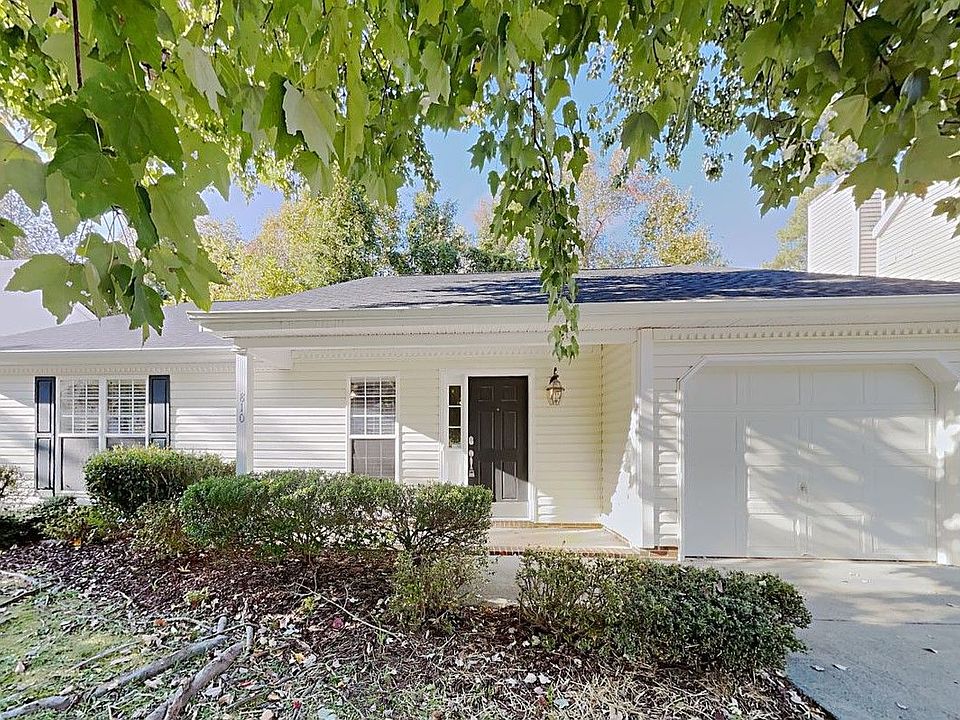 1st image of 810 Northwood Hills Ave