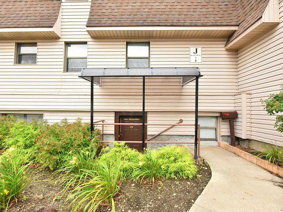 1341 Broadway UNIT J2, Hewlett, NY 11557 Zillow