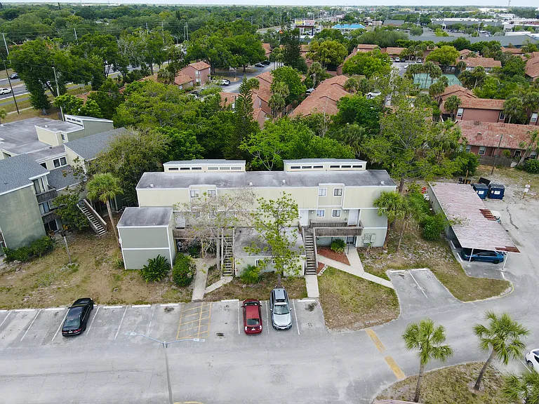 123 Scottsdale Sq #123 — Photo 13