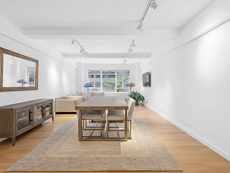 1st image of 45 W 54th St #2E