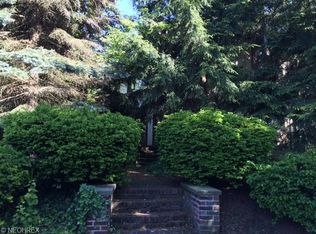 1251 Cleveland Heights Blvd, Cleveland Heights, OH 44121