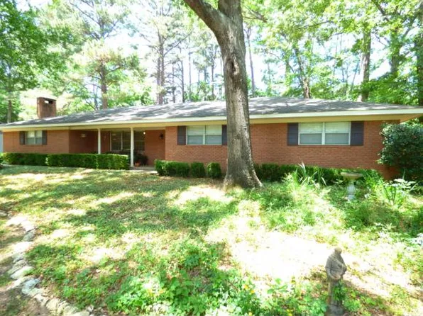 621 Norma St, Nacogdoches, TX 75965