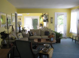 10 Alcott Ln UNIT 10, Pittsfield, MA 01201