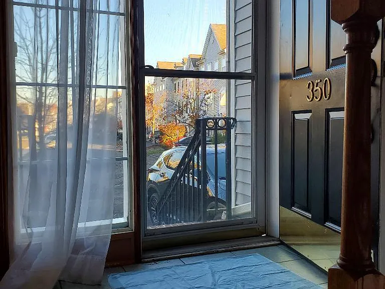 350 Bernard Dr #350 — Photo 7