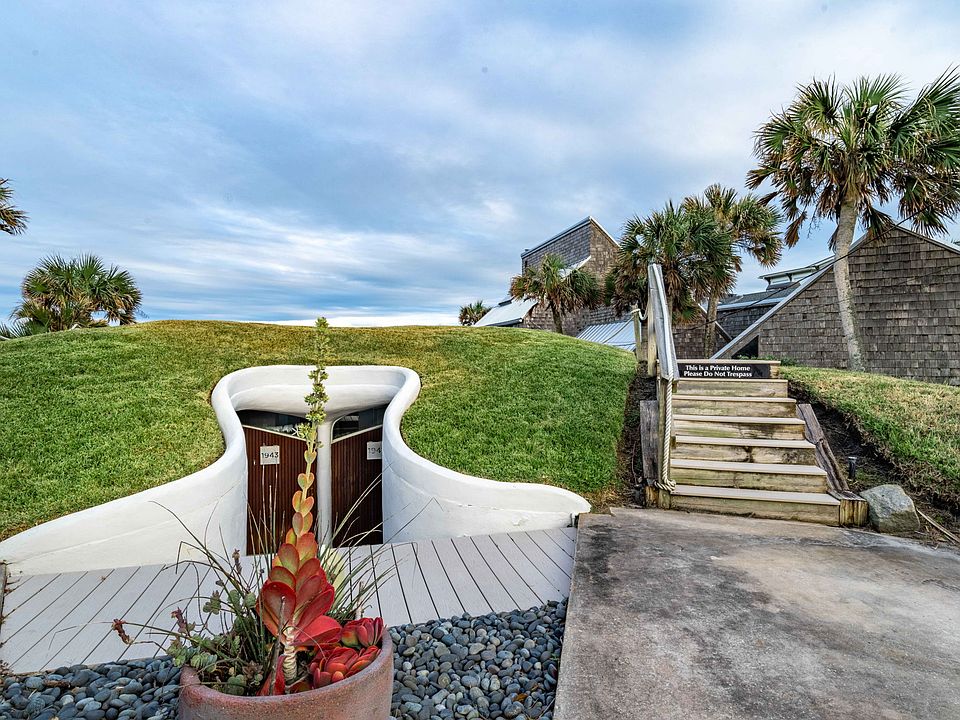 1st image of 1941 Beach Ave #1943