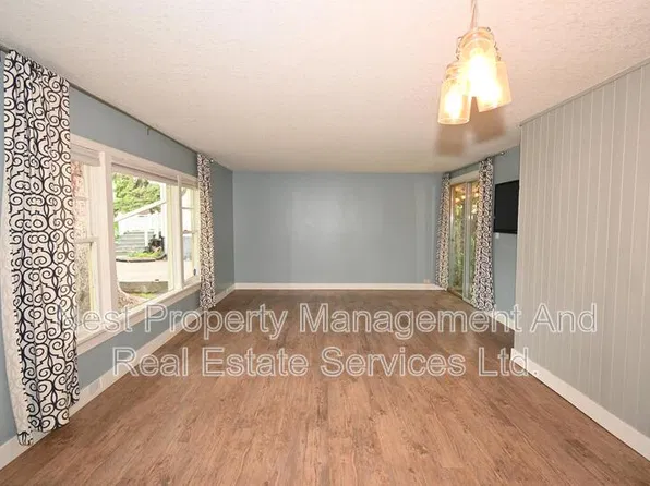 1551 Hemlock St, Prince George, BC V2L 1H8