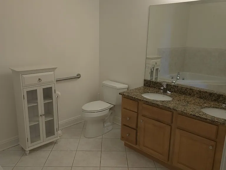4330 N Neva Ave #305 — Photo 15