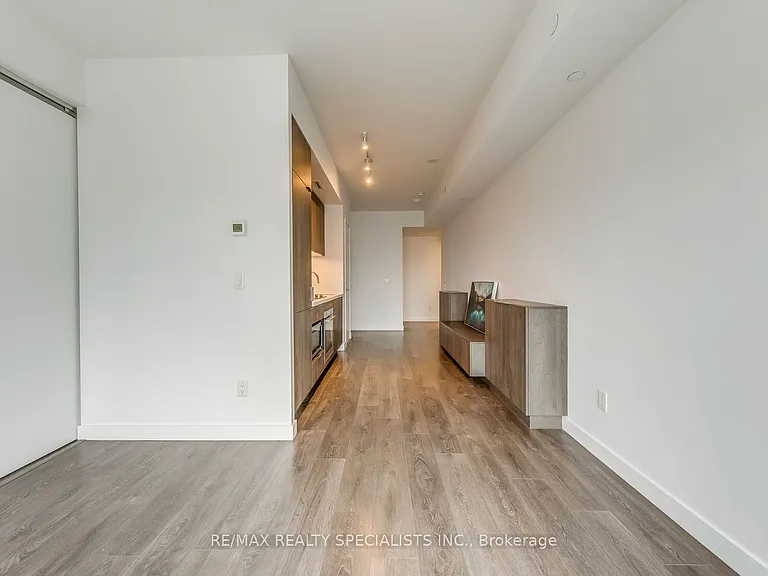215 Queen St W #1405 — Photo 14
