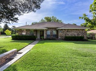 4804 Hovenkamp Dr, Dallas, TX 75227