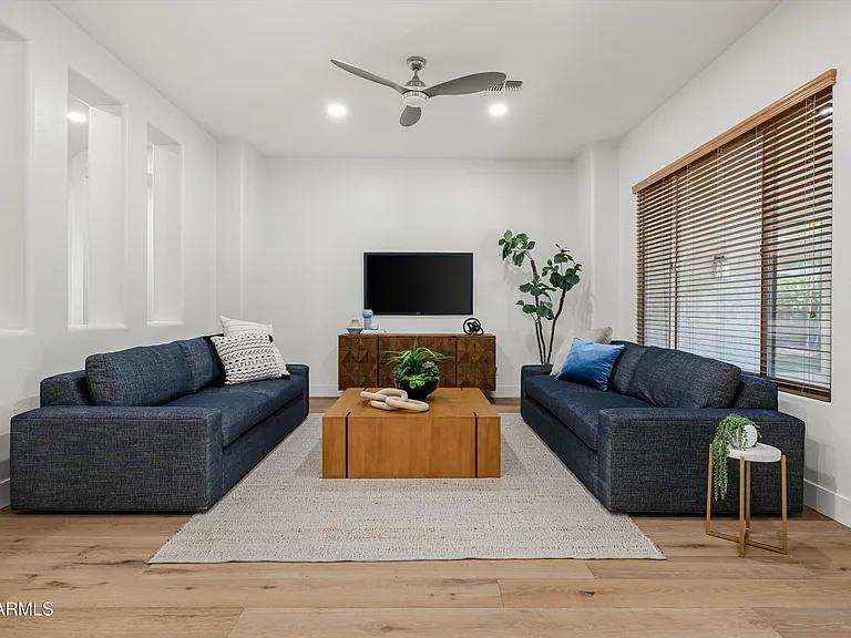 1708 W Oberlin Way — Photo 4