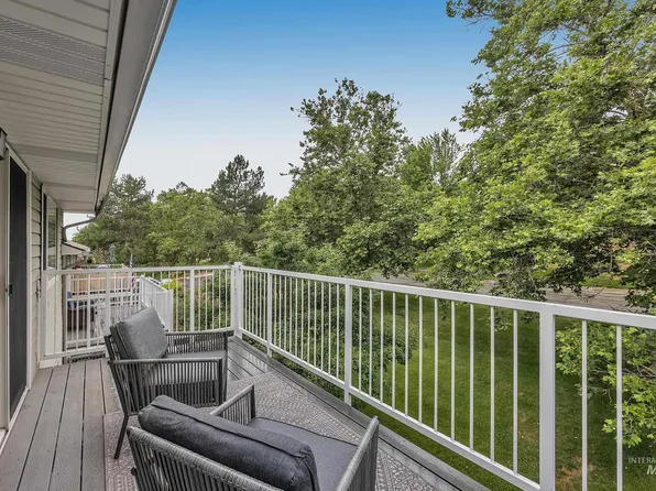 405 W Village Ln, Boise, ID 83702