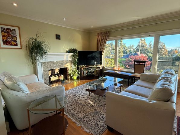 2 bedroom rental in West Vancouver — photo 4