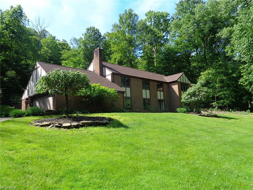 1st image of 3138 University Dr SE