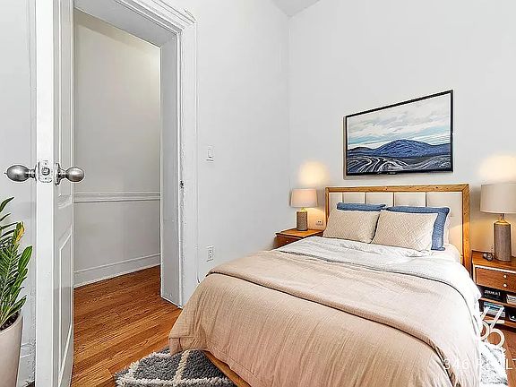 5th image of 293 Stuyvesant Ave #1F