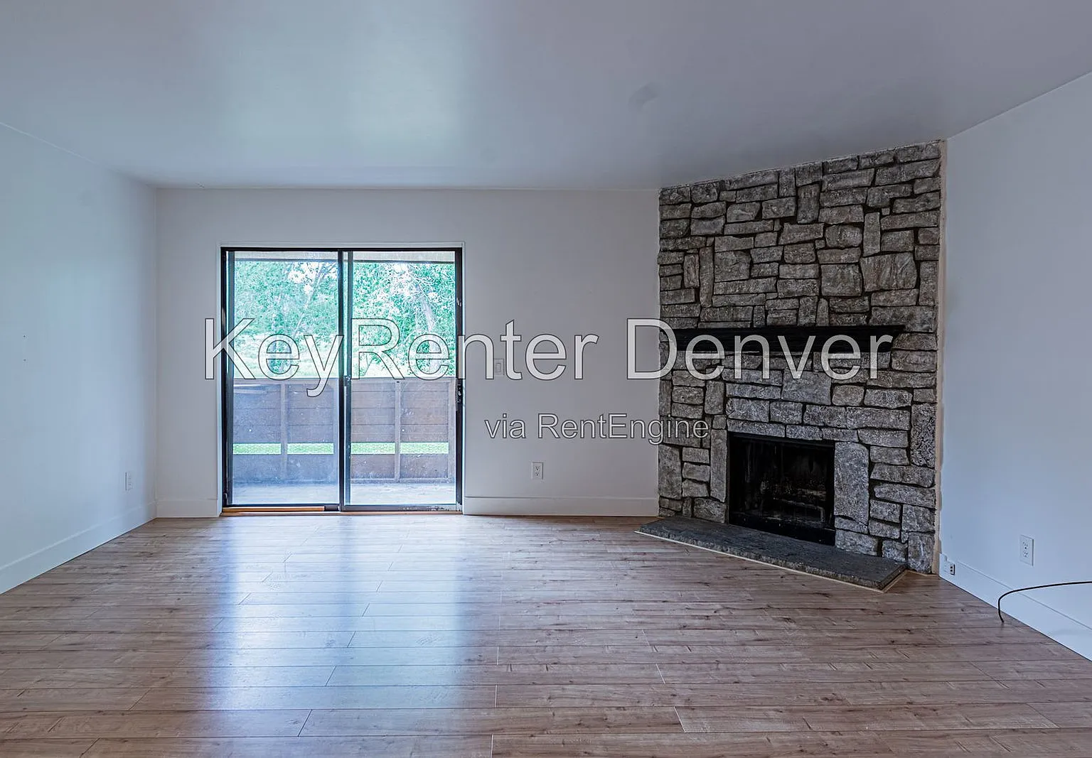 3305 S Ammons St — Photo 2