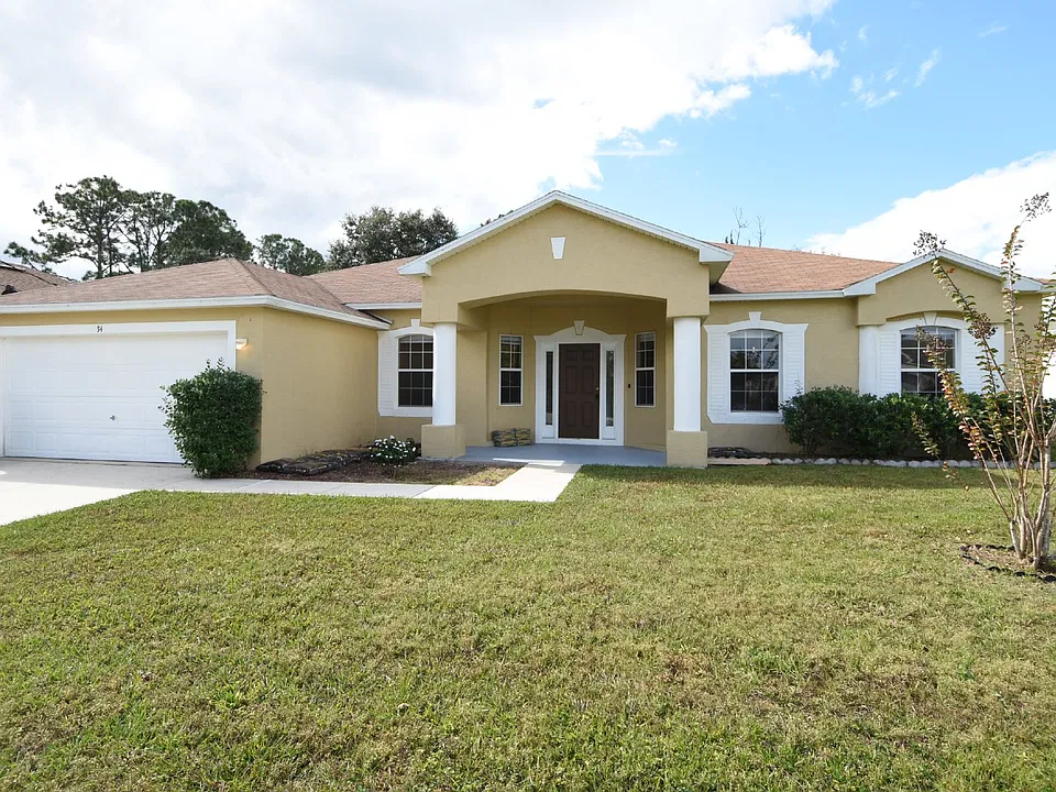 34 Roxton Ln