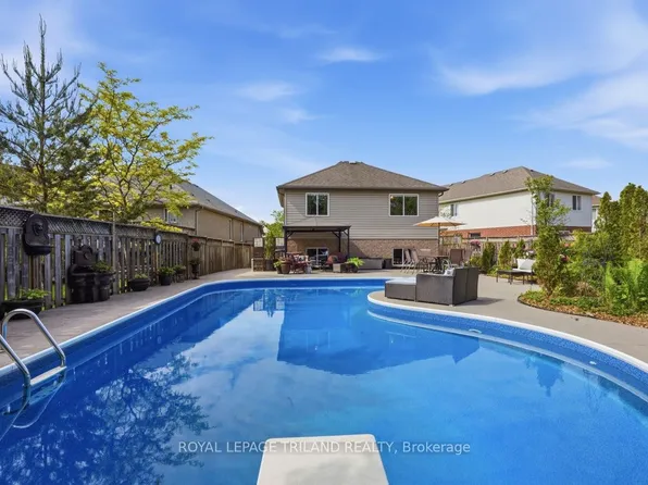 1108 Pleasantview Dr, London, ON N5X 4K3