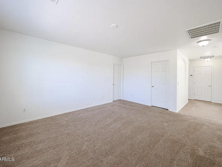 14584 W Watson Ln — Photo 23