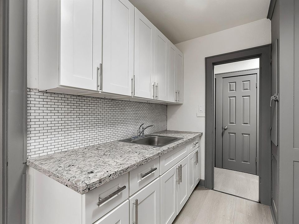 211 North E Street 211 N E St Aberdeen WA Zillow