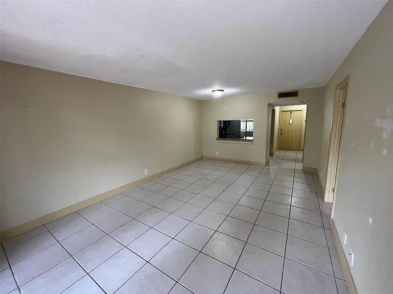1240 S Military Trl — Photo 6