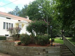 8 Bath St, Alplaus, NY 12008
