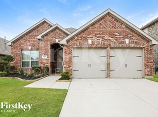 820 Goldenmist Dr, Little Elm, TX 75068