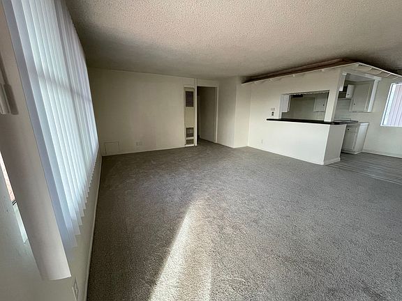 4th image of 1010 S Atlantic Blvd #18