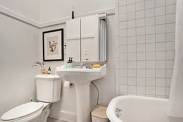 Rented by Twyford Real Estate