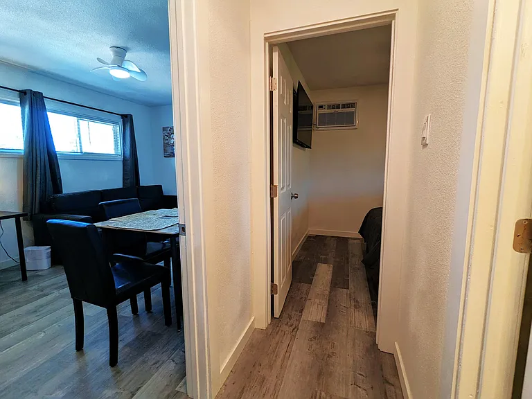 4220 Clairemont Dr #2 — Photo 28