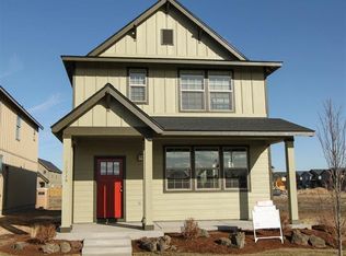 20528 NE Gloucester Ln, Bend, OR 97701