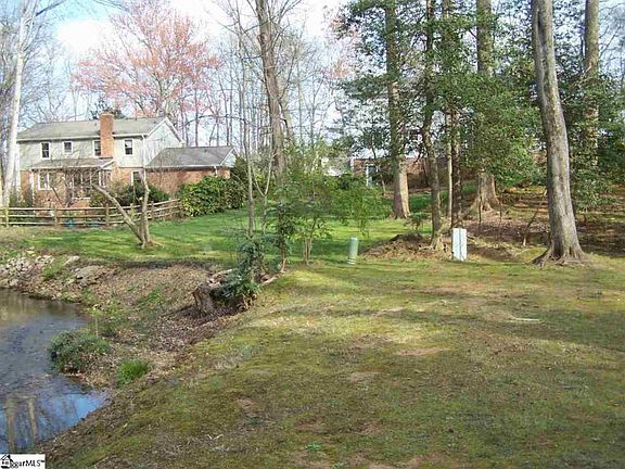 5th image of 102 Westover Pl