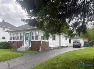181 Osborne St, Rossford, OH 43460