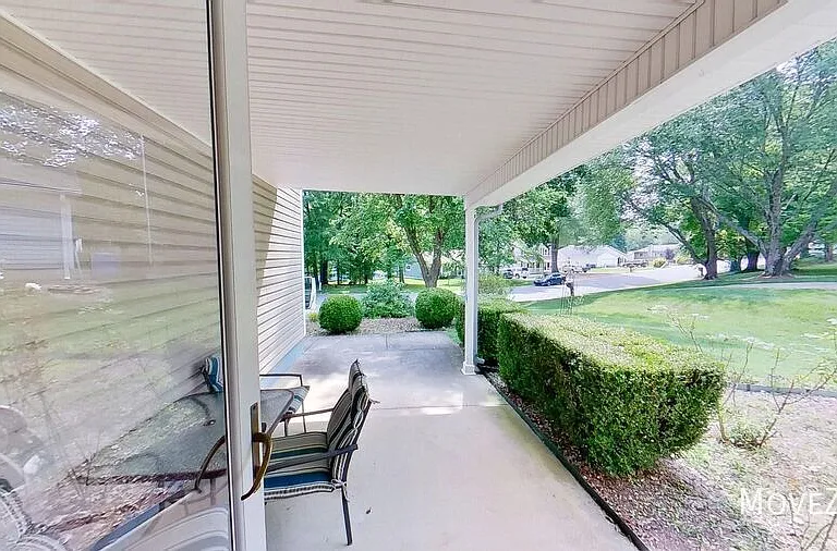 9338 Aylesbury Ln — Photo 25