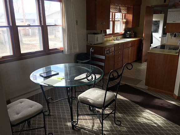5th image of 1326 Sanders Dr
