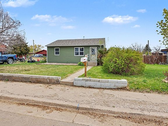 3rd image of 2043 10th Ave