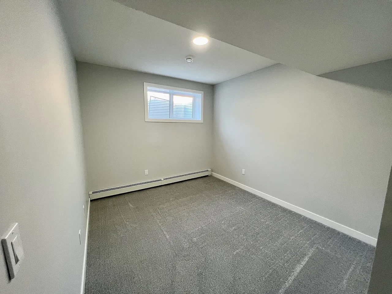 1 Bed 1 Bath Suite For Rent Leduc — Photo 4
