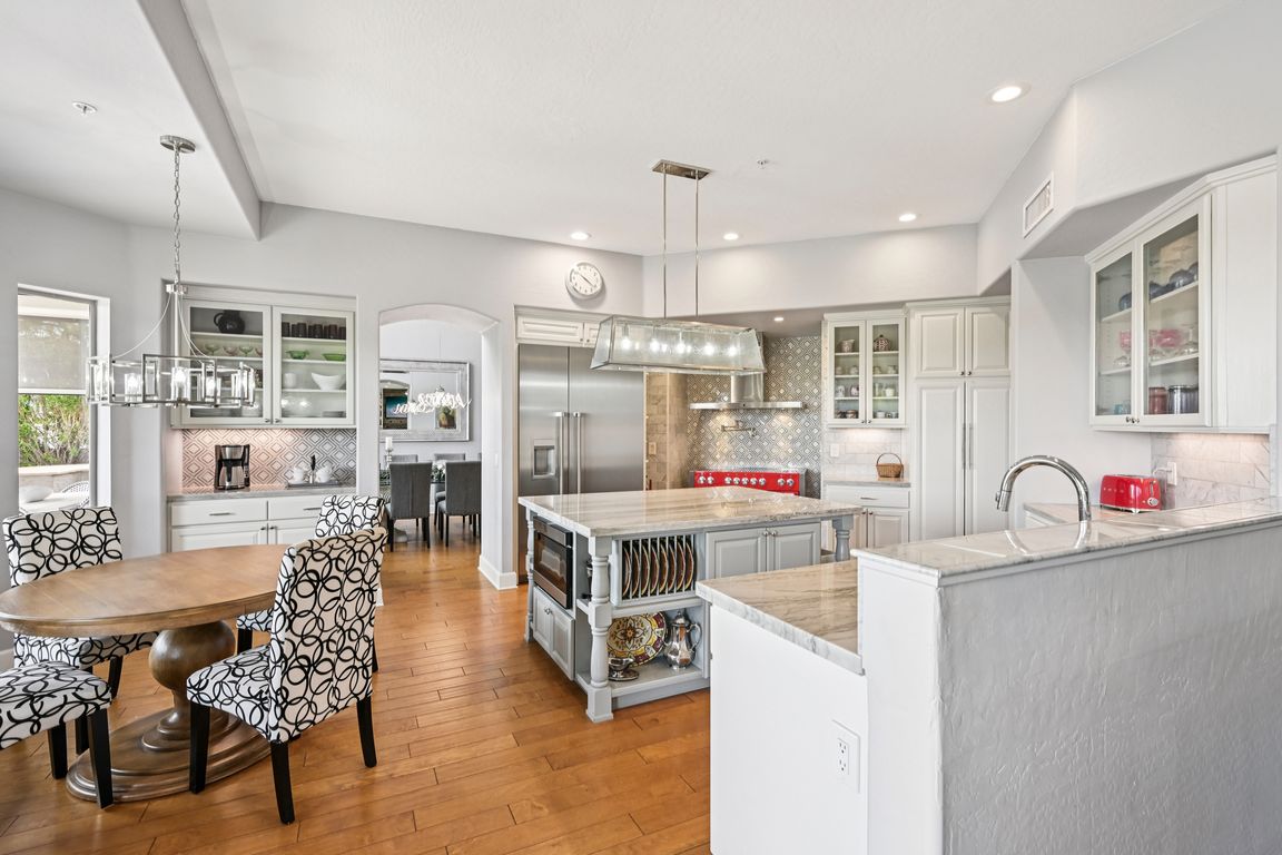 E Crystal Ridge Dr-S1707-015.jpg
