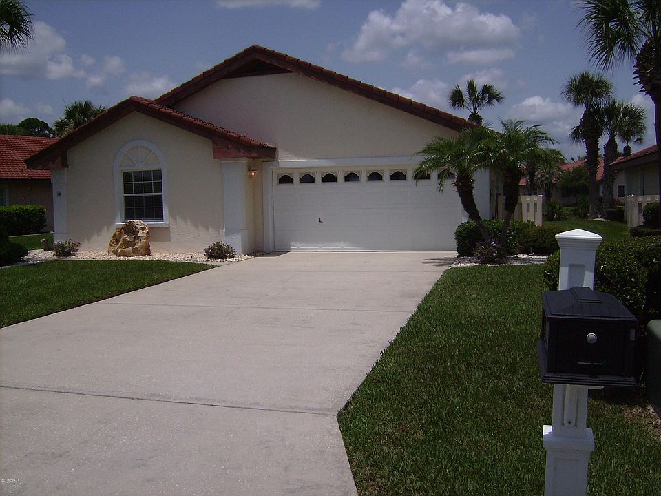 1st image of 18 San Carlos Dr