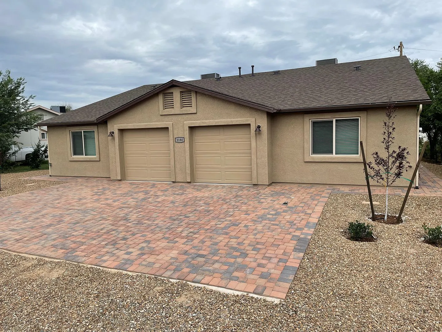 3180 N Greg Dr — Photo 1