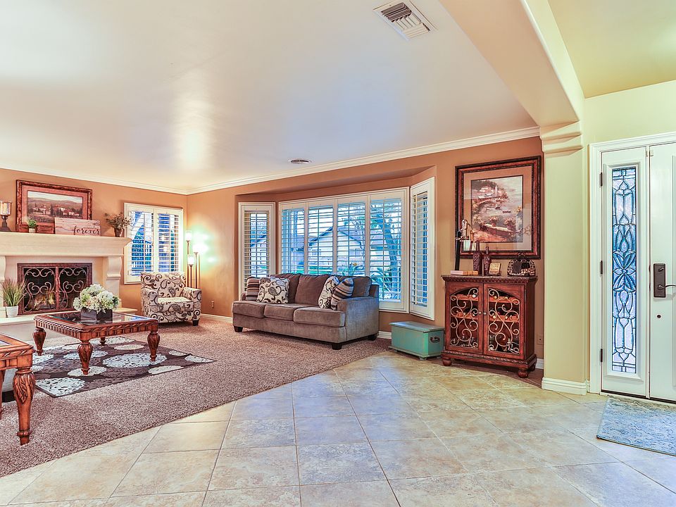 1st image of 1521 N Bonita Ct