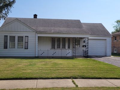 9533 S Massasoit Ave, Oak Lawn, IL, 60453