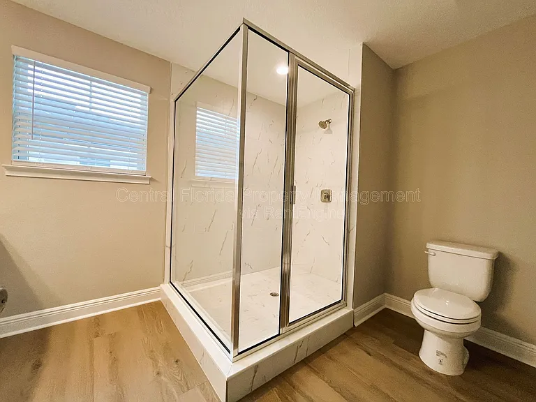 2220 S Bumby Ave #120 — Photo 19
