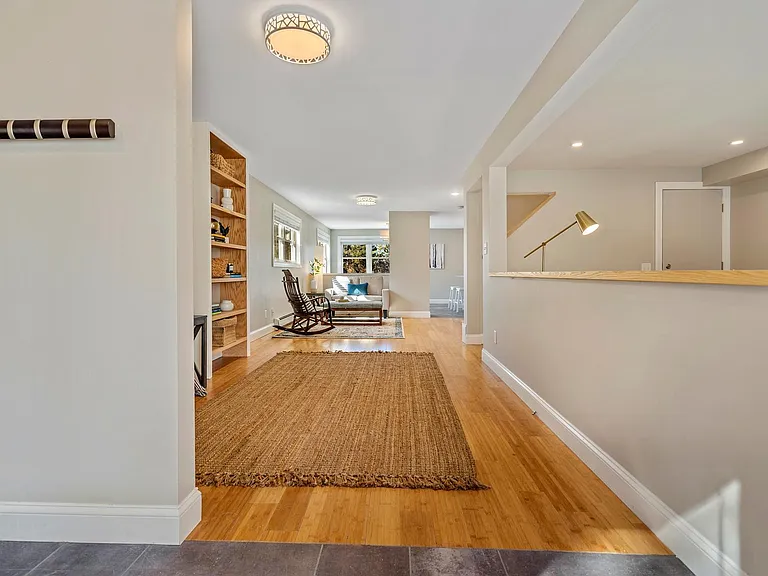 82 Foreside Rd #D — Photo 4